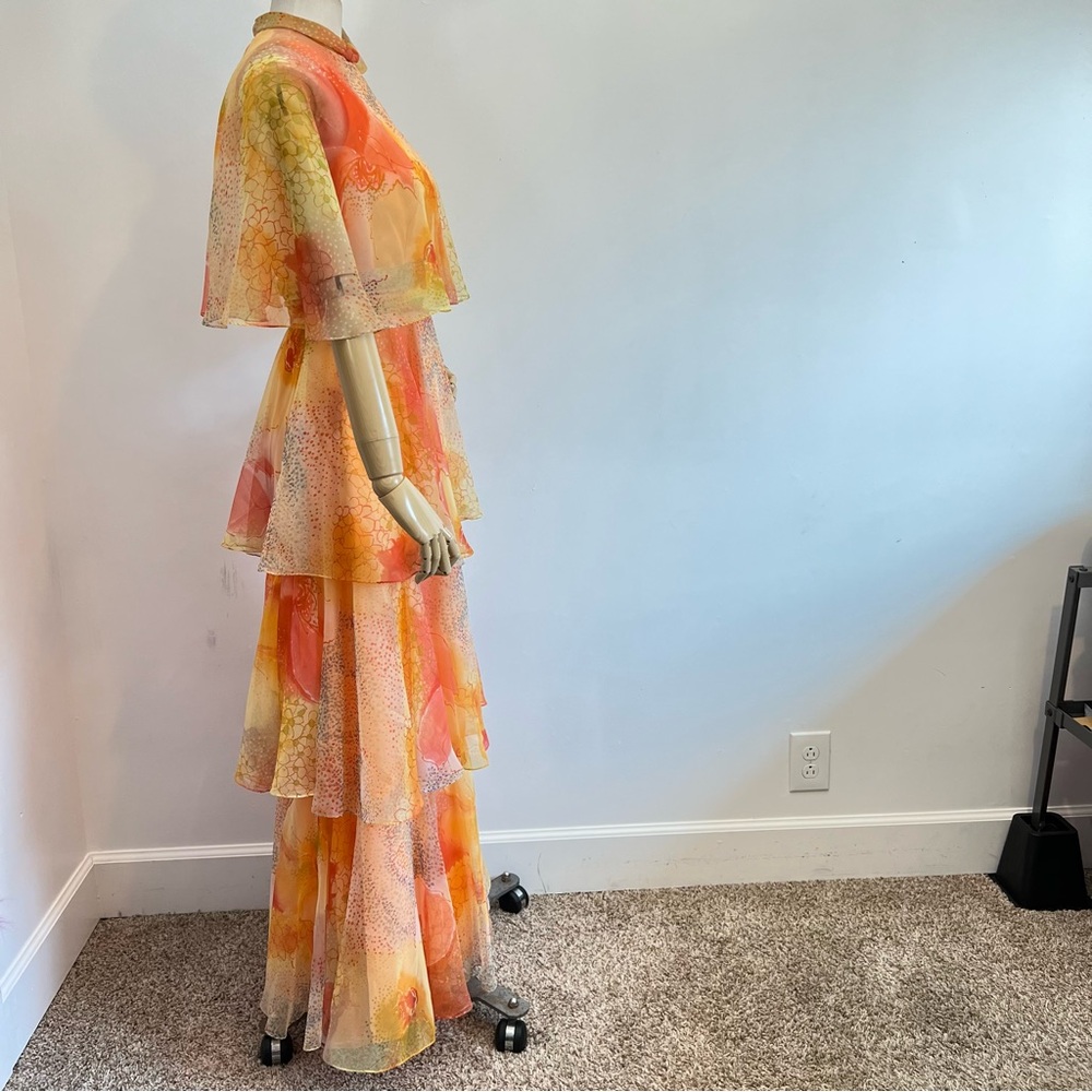 ๐HP๐ Vintage Miss Elliette California Floral Chiffon Layered Caplet Maxi Dress - Picture 11 of 16